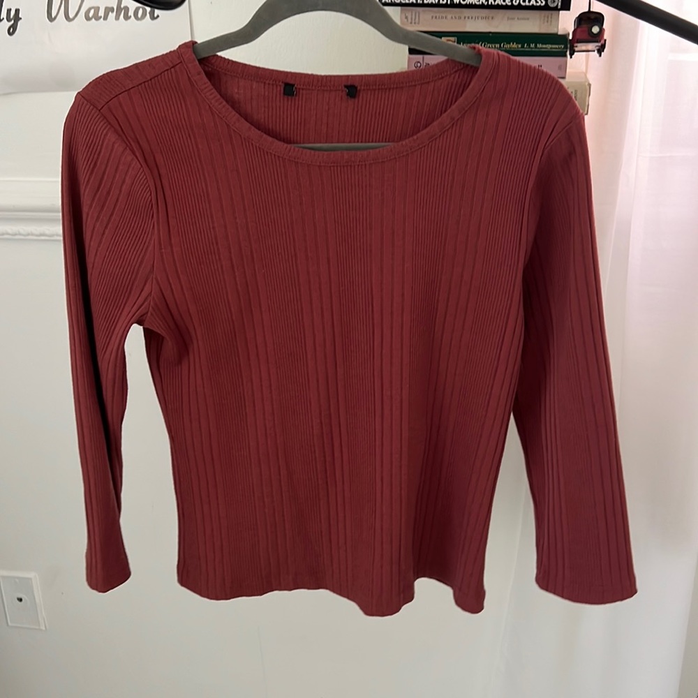 Burnt orange knit top